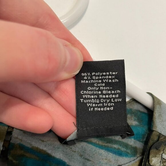 ANN TAYLOR Olive Green Teal Abstract Geometric Geo Halter Sleeveless Tank Blouse - Picture 10 of 13